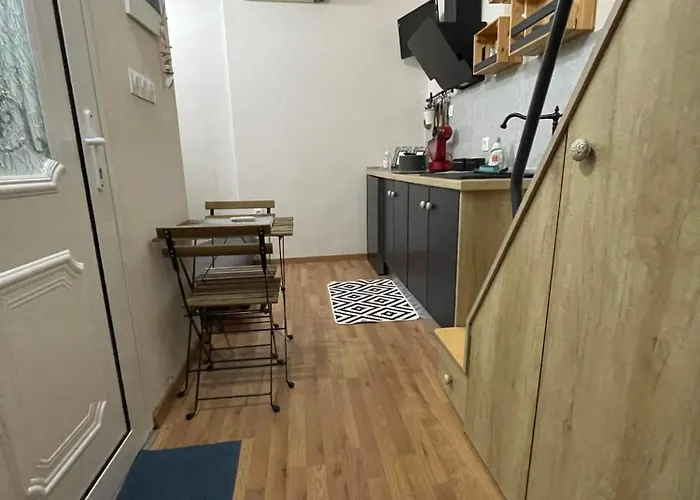 Apartament Babushka Studio-loft Near The Sea